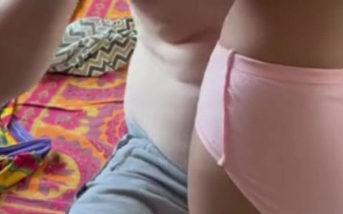 YourDickSucker: Universitária queria estudar, mas depois foi fodida