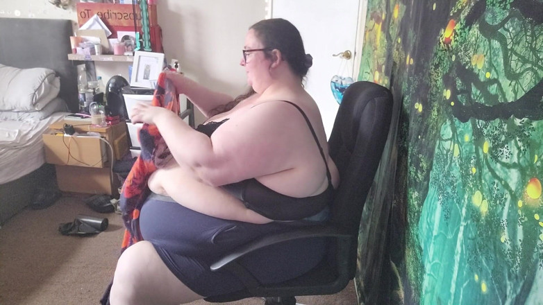 SSBBWLadyBrads: SSBBW Goddess Grwm Part 2 Sexy Body