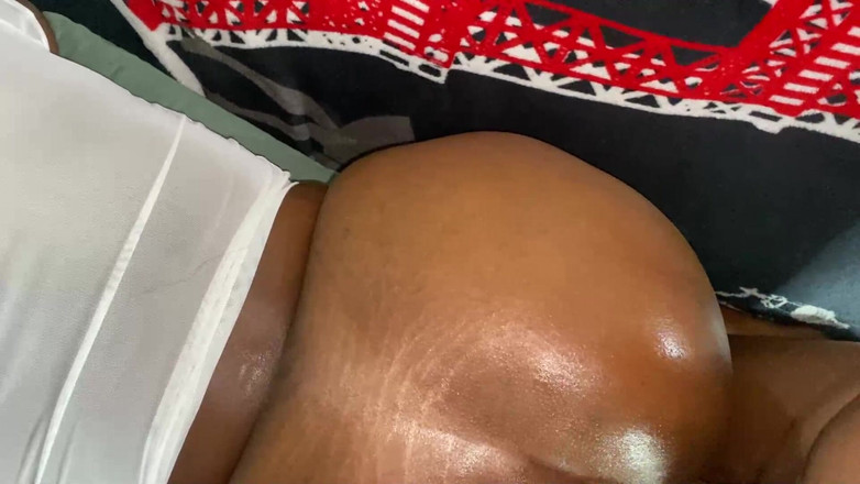 olivercastelistar: Ibu tiri