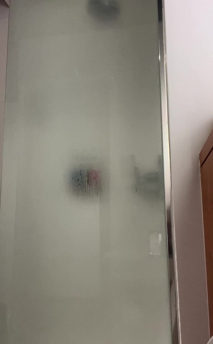 Avril Showers: Người yêu Toronto của tôi vừa rời đi vì vậy tôi...