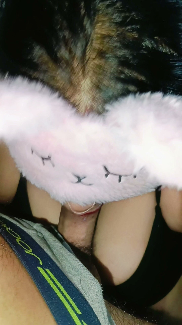Sexy_girl_nehu: Abspritzen in die lippen, geile neha bhabhi Sie ist eine...