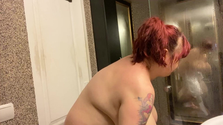 Roxanne Miller: Wet Tank Top and Pee
