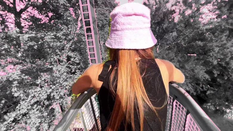 Bunny Rabbits: Wildlife park e una gola capace in bocca mentre ci...