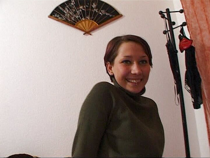 German Classic Porn videos: Güzel memeli genç kız ilk oyuncu seçmelerinde