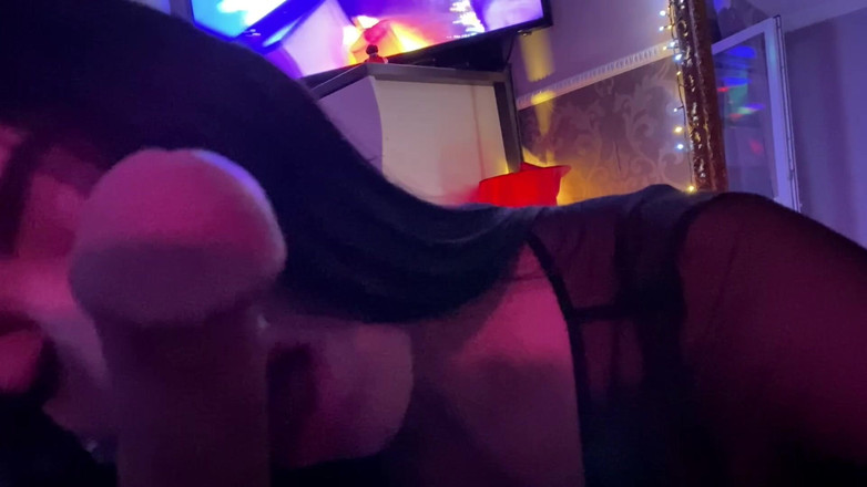 Slowly Tease: 24 (voll) Saftiger arsch in Nylon ist bereit, einen schwanz zu...