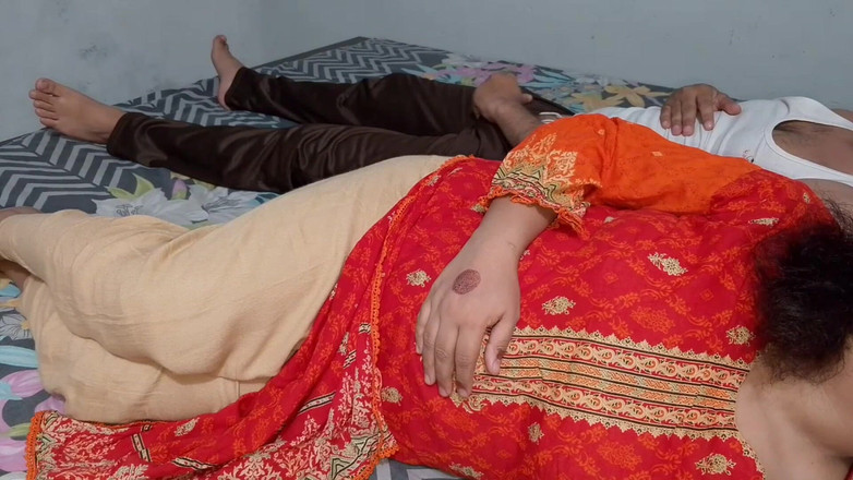 QueenbeautyQB: De stiefmoeder vroeg haar stiefzoon: "Wat doe je?"