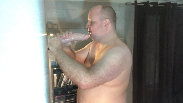 Charlieboy69: Deepthroat Obrovský 11 palcový král péro dildo druhý úhel