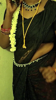Tamil Married Bhabi Wants Two Dicks - Desi Threesome Sex