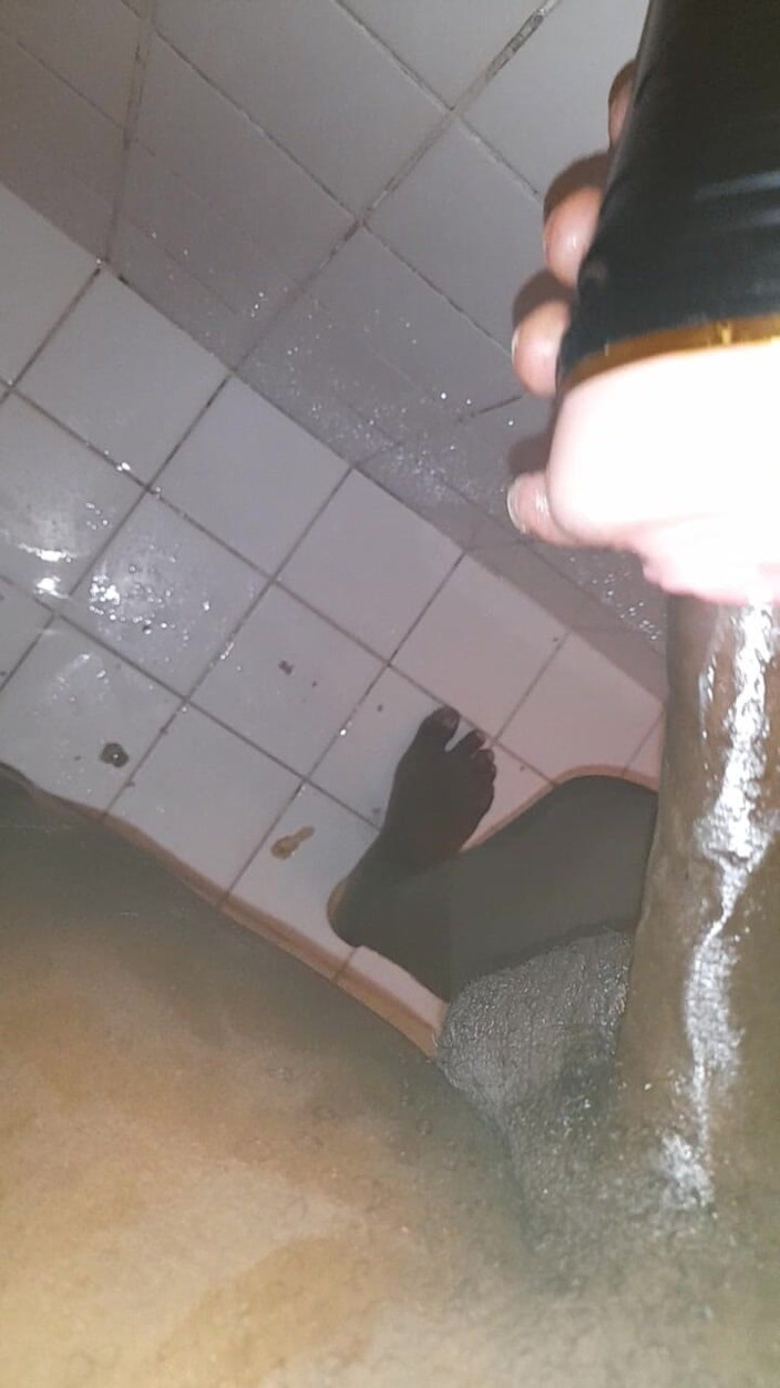 Black guy: Honění S9 E7