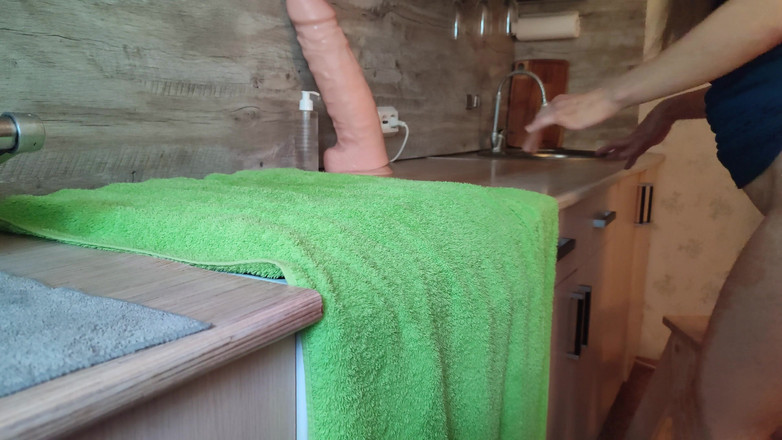 Lizaveta: Tlustá přítelkyně v kuchyni je ošukaná