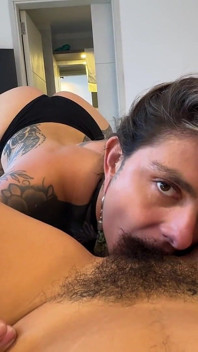 Encontrei Com Uma Amiga Na Argentina E Chupei Ela Gostoso até Gozar