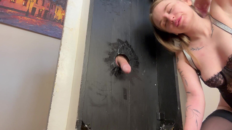 Elegant Angel: Gloryhole Double Cumshot in Mouth