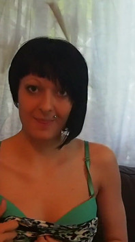 To jest laska Lola Wisse dokucza sobie