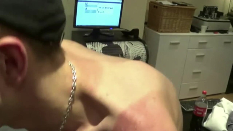 Crunch Boy: The French pornstar Matt Kenedy fucked by a scally boy...
