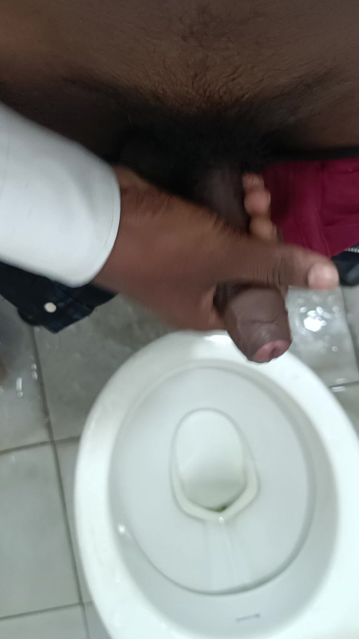 Shivatrichyboyrtamil: Tamil Young Boy Masturbating in Bathroom with Office Uniform.