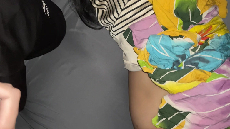 hulala1001: La figa della matrigna è così deliziosa che non posso aiutare...