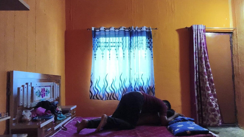 Premi pooja: Індійська дезі бхабхі має секс