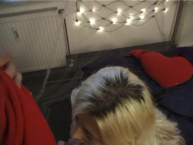 German Classic Porn videos: Hot blonde teen trys the movie business