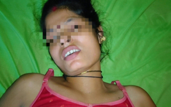 Sexy biwi: 시누이의 보지가 따먹혀 우유가 시누이의 가슴에서 추출되었습니다.