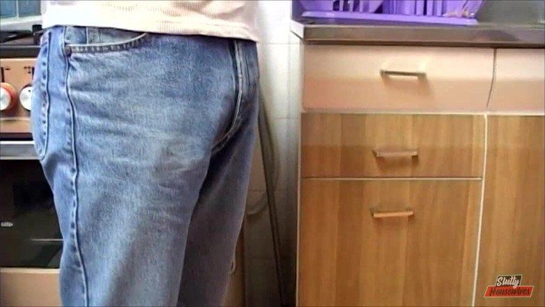 Vere Casalinghe Italia.: BBW gives perfect blowjob