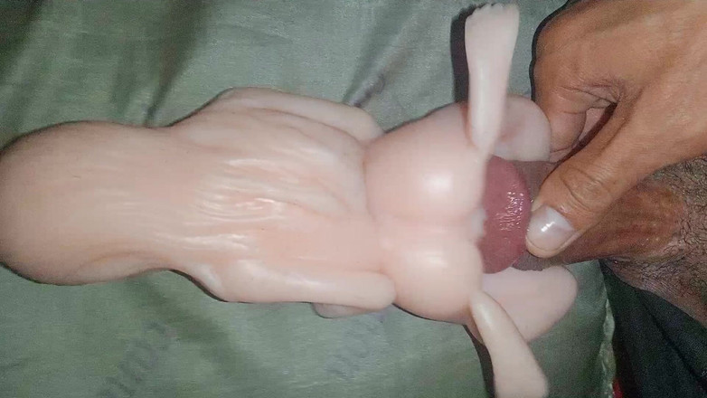 KingLeo: Sexy Girl Squirts Cum in the Ass