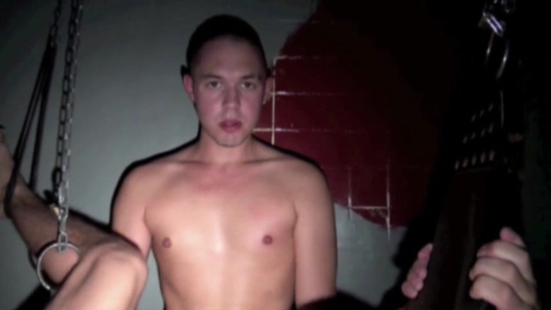 Crunch Boy: Tony Axel fucked by Kader, a straight curious in a...