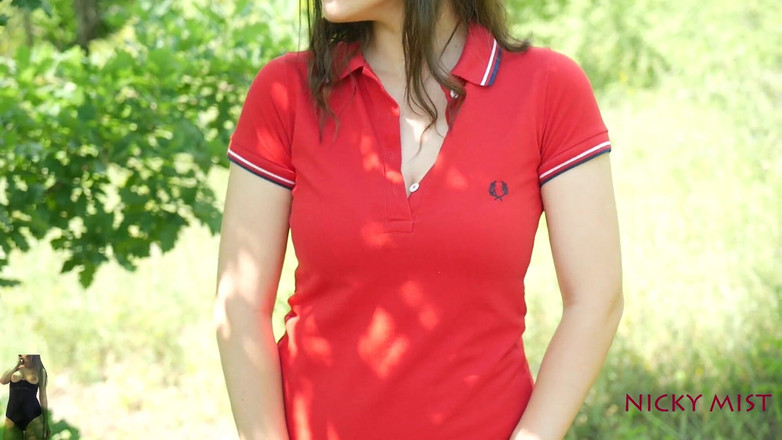 Nicky Mist: Ik slik en zuig buitenshuis een pik