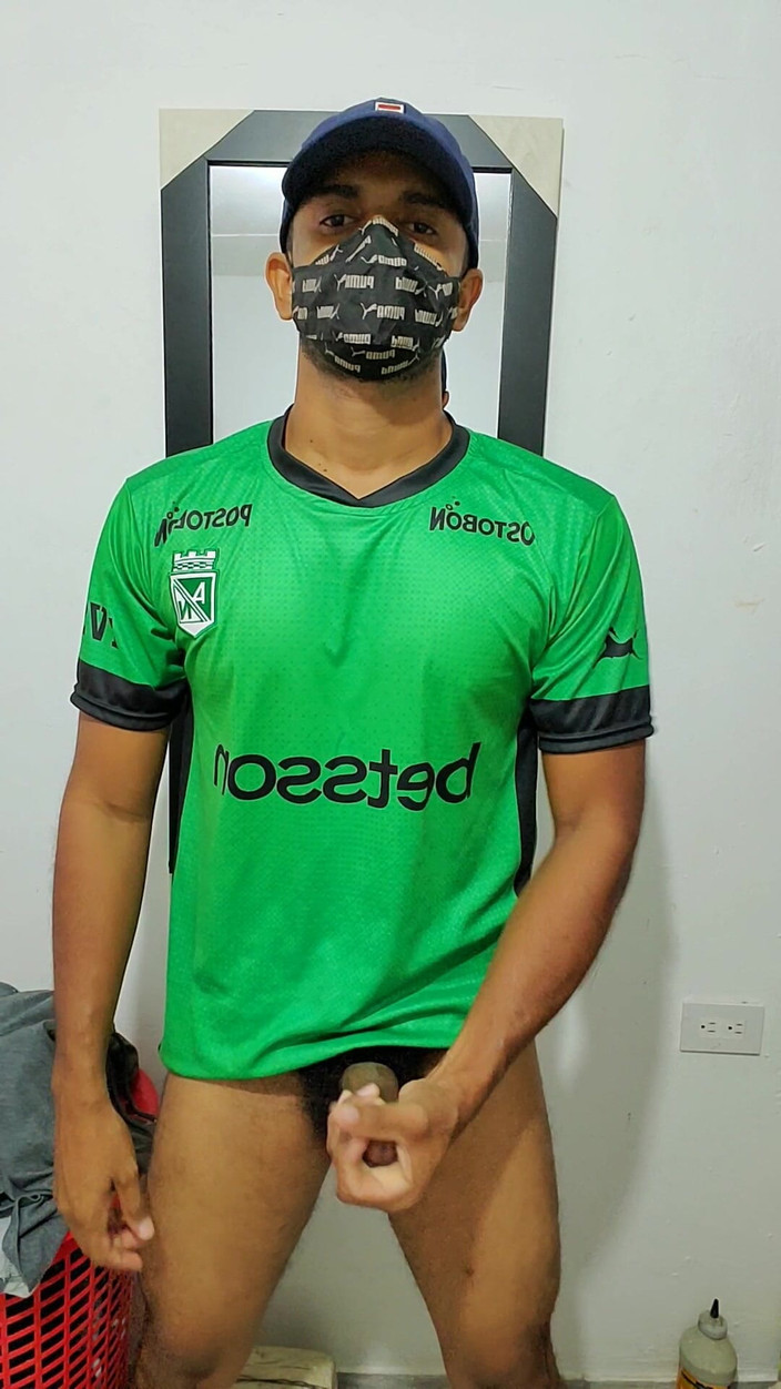 Charlieburrito: Enorme polla es detonada