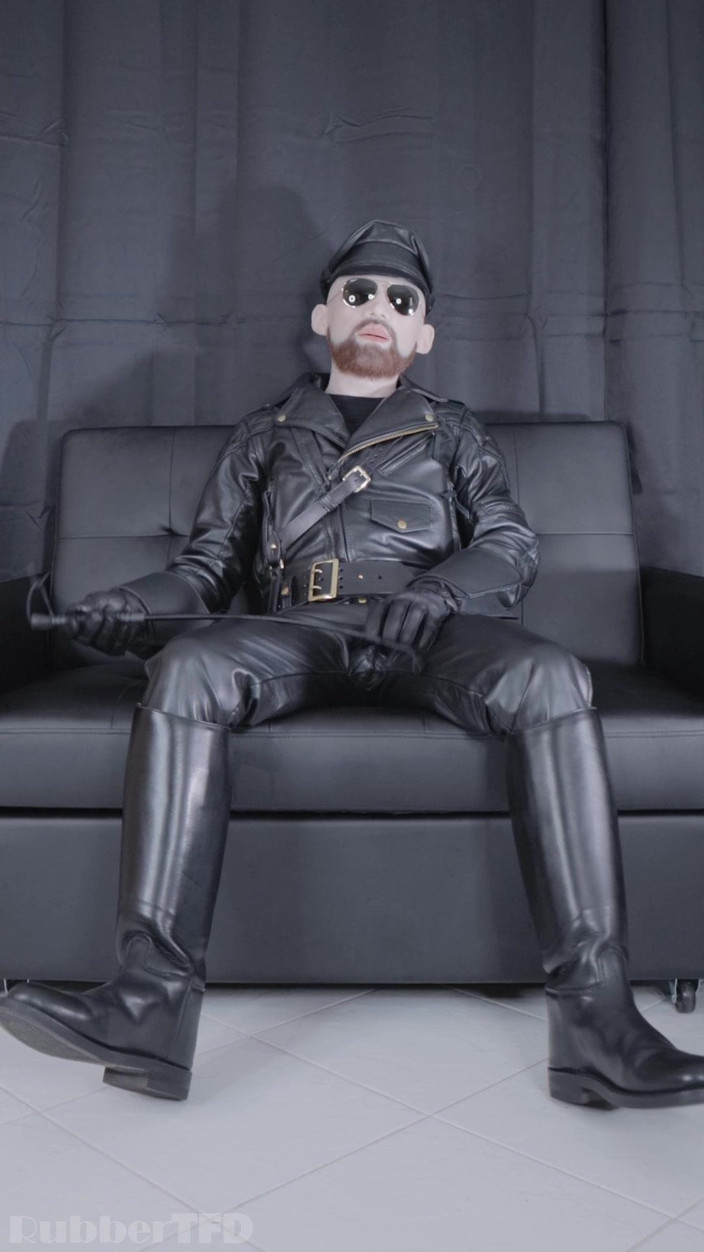 RubberTFD: Zach su Bluf