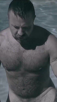 Bearfilms Beruang Marc Angelo Dan Wadeca Shen memancut mani selepas dubur