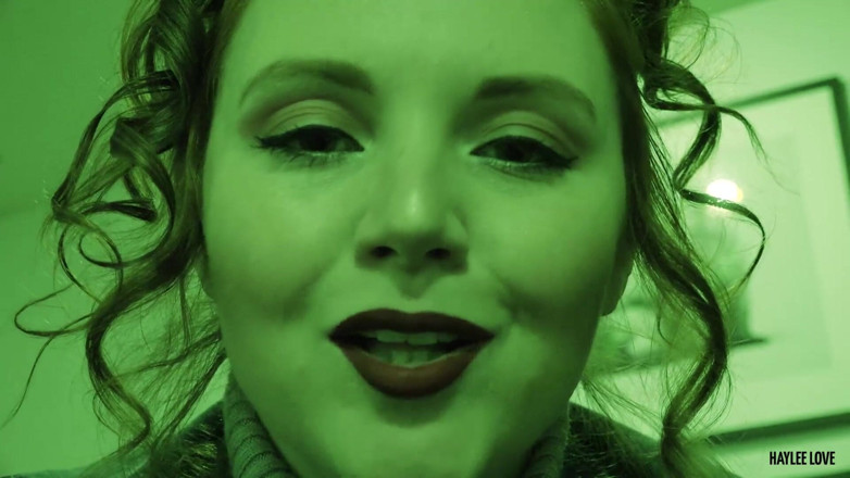 Haylee Love: Poison Ivy makes Robin her slave part 4