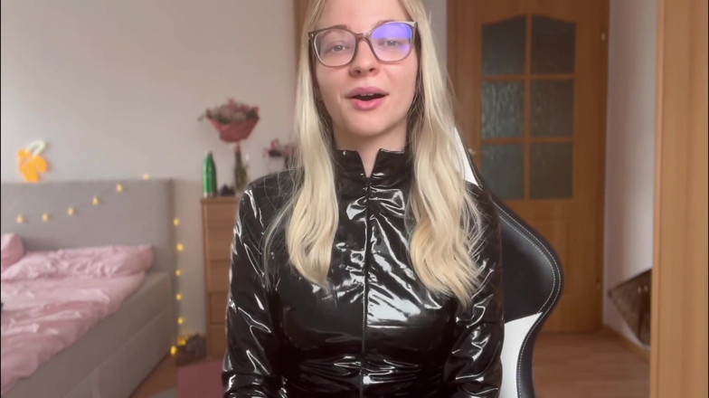 Goddess_Bella_Rae: All You Need to Know About Latex Fetish (pvc, Leather)