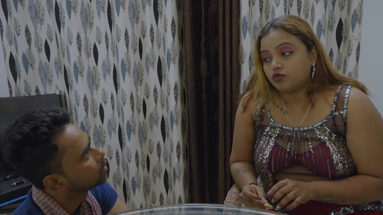 desigoldtv: Servant's Penis Started Leaking After Seeing Hot Madam