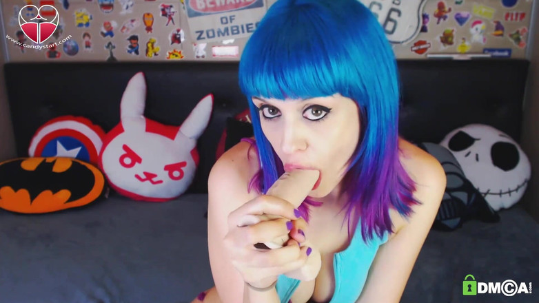 Candystart Videos: Ты хочешь знать, что я хочу сделать с твоим членом?