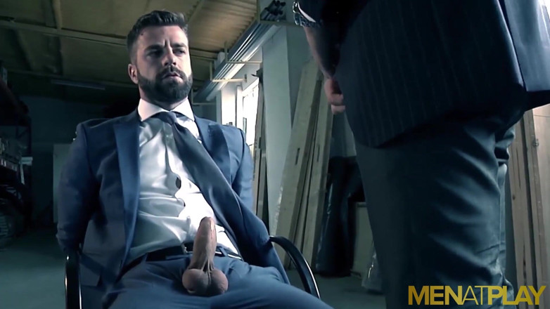 MenAtPlay: Menatplay - Muscular Emir B. barebacks Hector De Silva