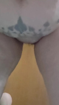 Super Slow Motion Peeing