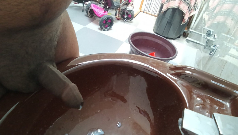 Bottom26: भारतीय लड़का हाथों से चुदाई