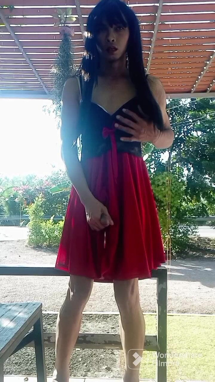 Menaiisd: Thức dậy nứng