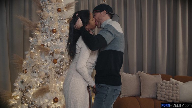 Pornfidelity: Pornfidelity - Le Noël Blanc Crémeux De Nina!