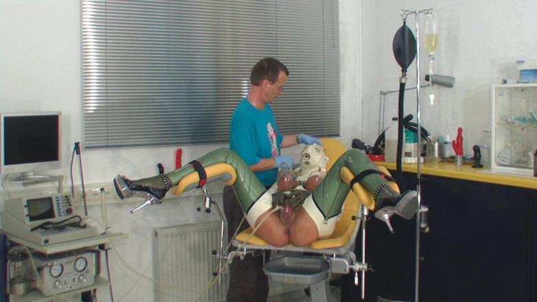 Rubber & Clinic Studio - 1ATOYS: Heavy Rubber Masturbation with Vacuum Pumps