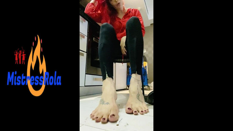 Mistressrola: Dirty Feet quer lamber