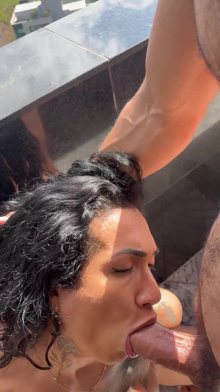 SX Producer: Одарённый клиент решил встретиться с Наталией Фонтес