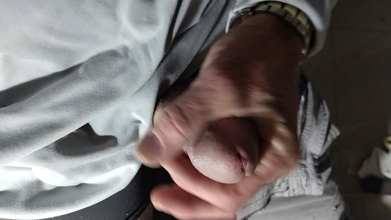 Smash fat mouth: จําเป็นต้อง Bust