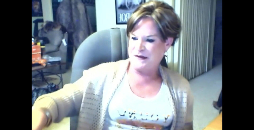 FemmeCheri120: Alcuni miccioni di fumo da Vlogs - edito uno con musica!