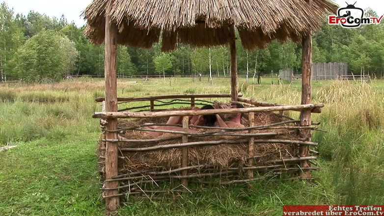 EroCom: Outdoor anal sex with a skinny black haired girl