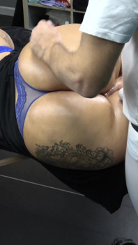 Masseur Cum on Her Clapping Big Ass | Best Juicy Fat Ass on Massage Bed