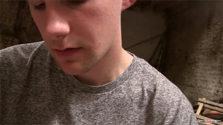 Euro boy xxx: Joe लंड के लिए मंडरा रहा है