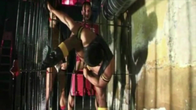 HARD PORN STUDIO: Hard porn fist session 6
