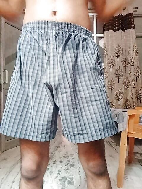 sexy_series: 印度热辣男孩裸体乳头和鸡巴