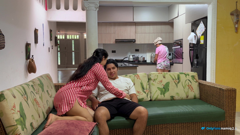 Dakotasex: Itulah kawan baik isteri saya dan saya mengongkeknya di hadapannya!